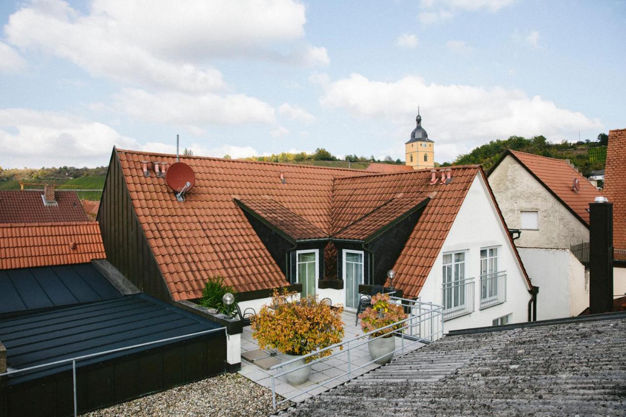 Hotel Weingut Pastoriushaus - Artur Steinmann Sommerhausen Exterior foto